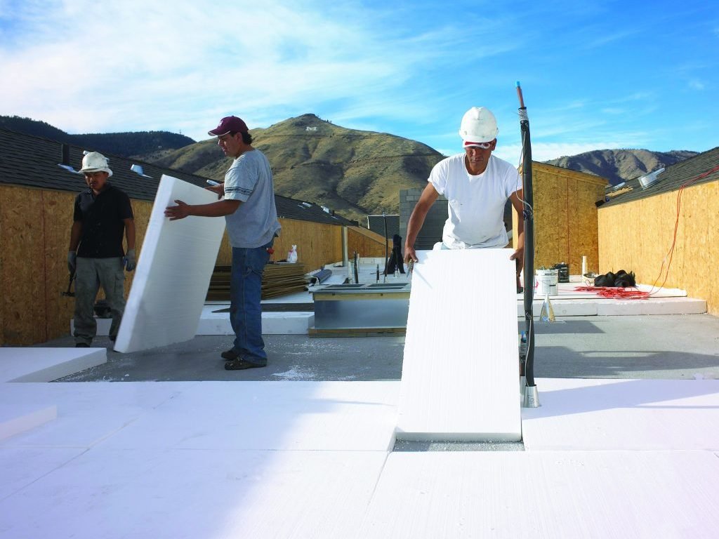 InsulFoam-Roofing-Installation-1024x771